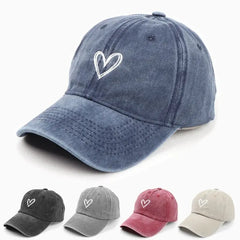 Gorra Unisex con Bordado de Corazón | Suave, Ligera y Estilo Vintage para Primavera-Verano